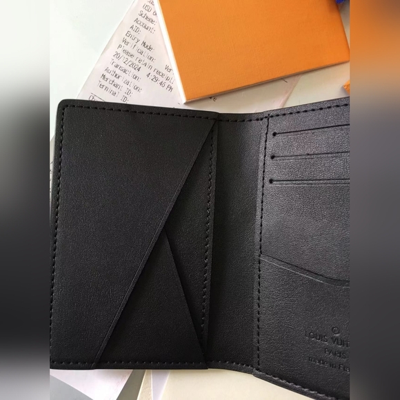Louis Vuitton Pocket Organizer - Picture 5 of 6